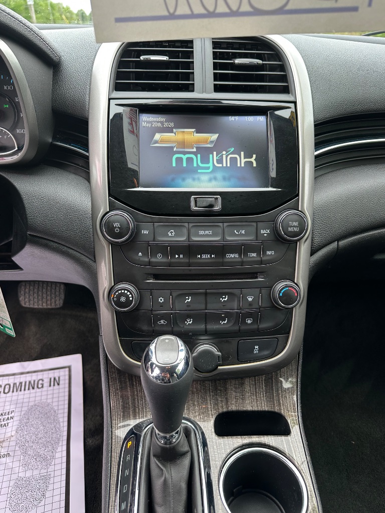2015 Chevrolet Malibu 1LT - Photo 10