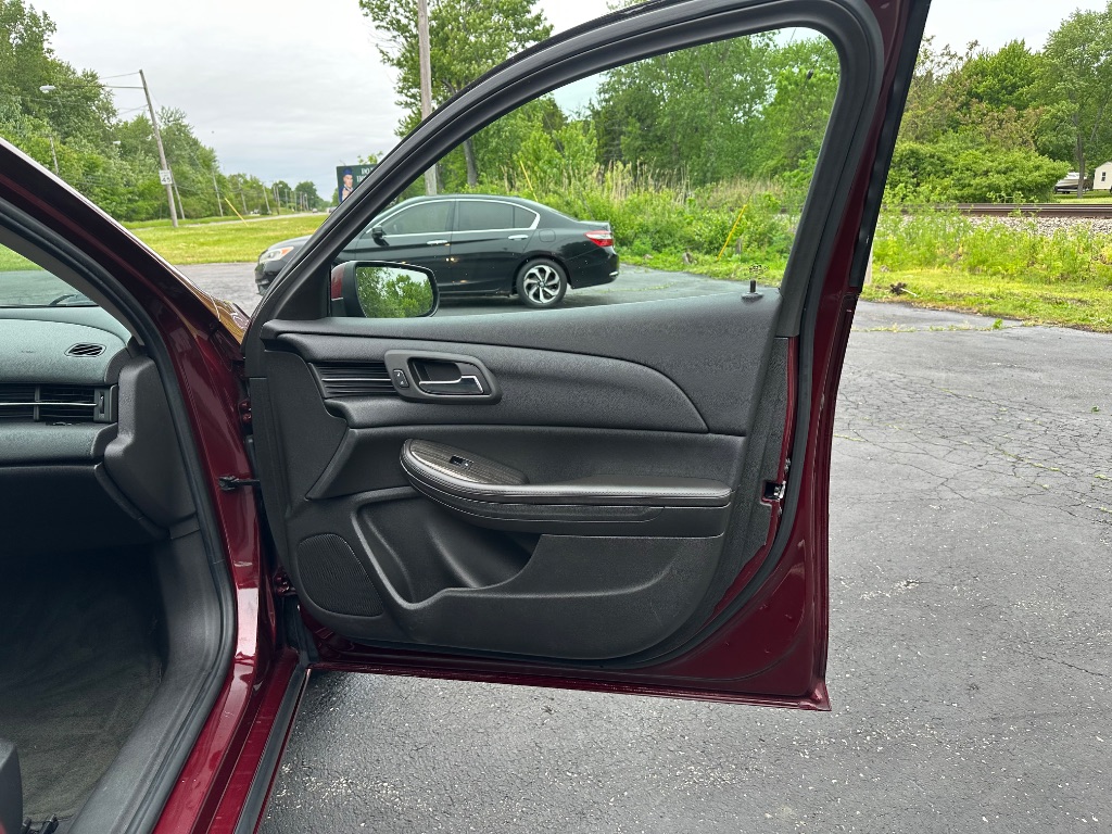 2015 Chevrolet Malibu 1LT - Photo 18
