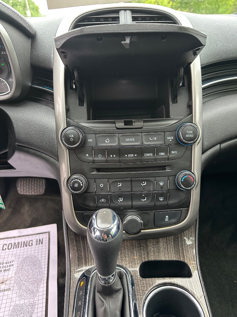 2015 Chevrolet Malibu 1LT - Photo 11