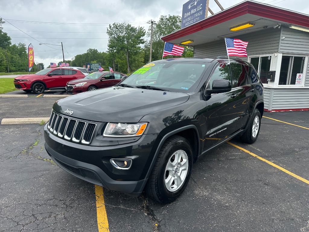 2015 Jeep Grand Cherokee Laredo 4WD's photo